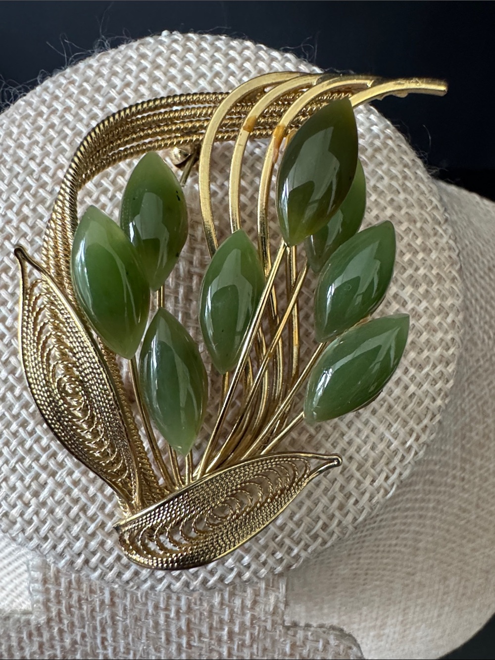 VTG MCM Gold-Tone Spray Floral Brooch, Nephrite Jade 1960s Retro - Picture 1 of 4